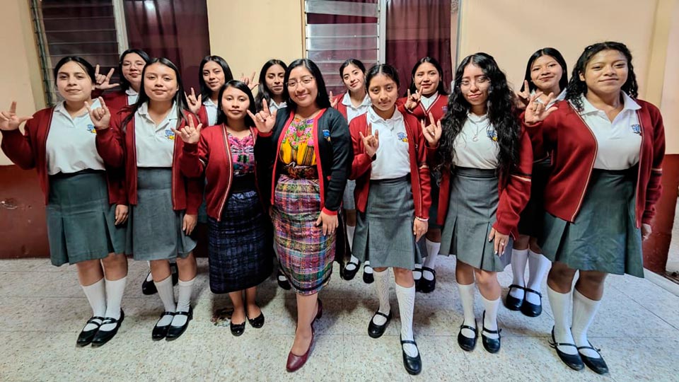 Enseñanza Bilingüe